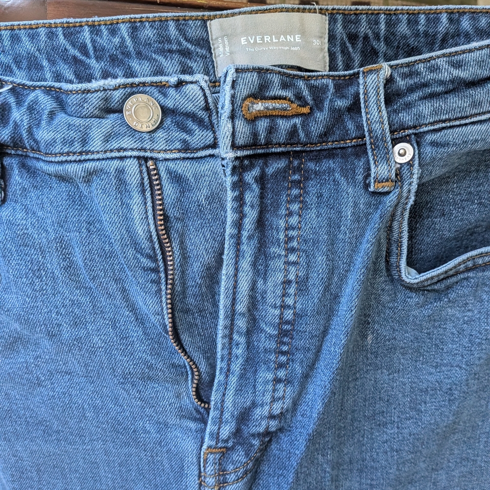 Everlane Straight Leg Jeans in Medium Blue